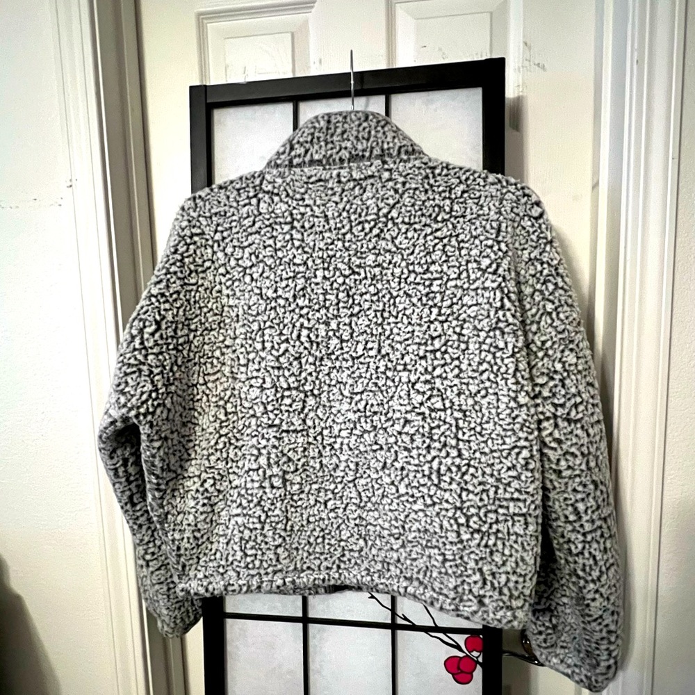Express Fleece Jacket - Picture 2 of 3